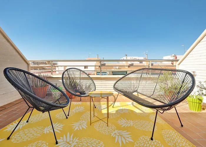 La Fiesta, 250 M To The Sea Swimming Pool Appartement *