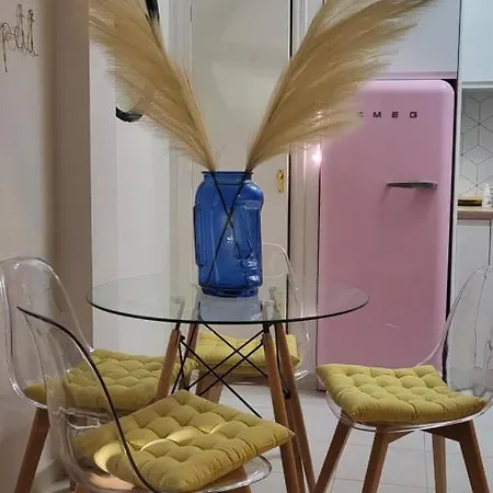 La Fiesta, 250 M To The Sea Swimming Pool