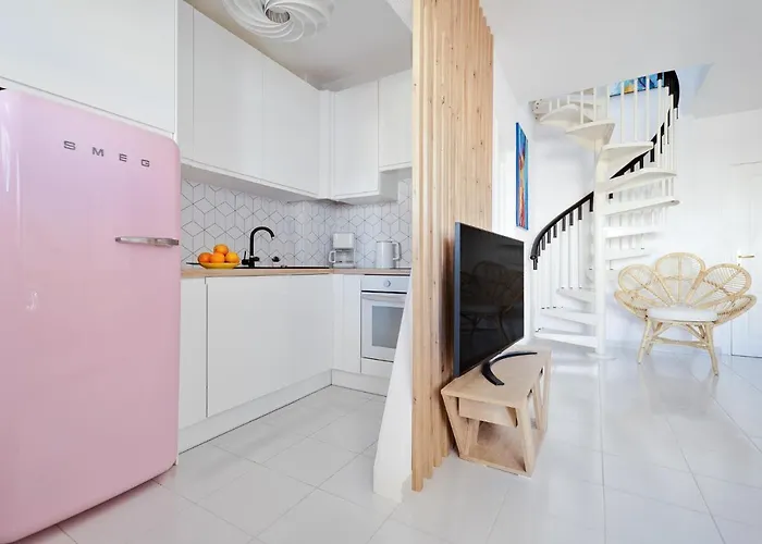 La Fiesta, 250 M To The Sea Swimming Pool Torrevieja